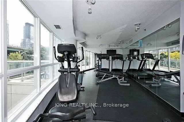 550 Queens Quay W #711 — Photo 15
