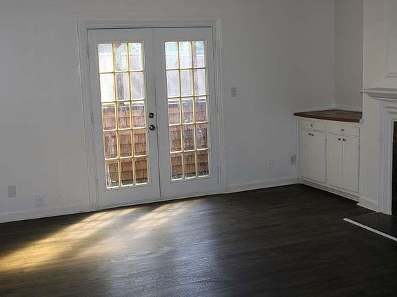 5th image of 146 Rue Fontaine