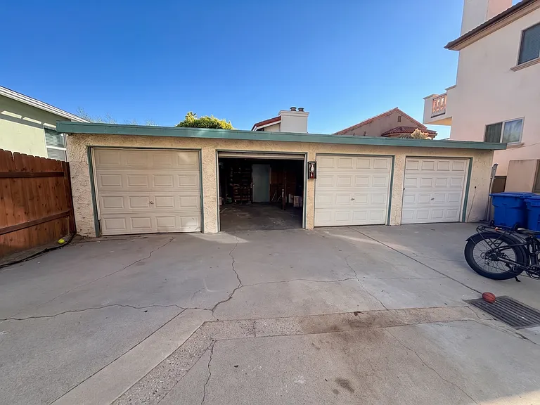 227 N Juanita Ave #227 — Photo 22