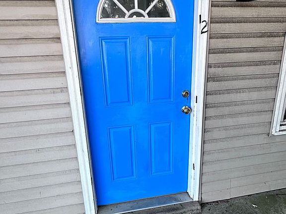 2nd image of 1851 E Ocean View Ave #2