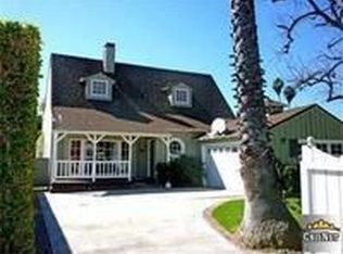 13404 Weddington St, Van Nuys, CA 91401