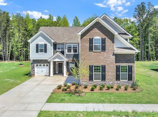 823 Yucatan Dr, Waxhaw, NC 28173