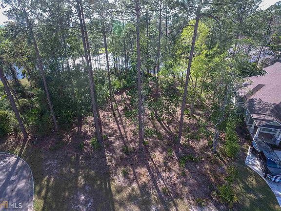 3rd image of 704 Curlew Ct S #431