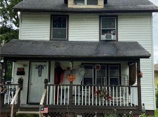 59 McArdle St, Rochester, NY 14611