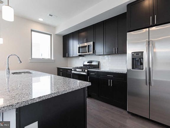2nd image of 2125 E Lehigh Ave #B-12