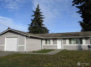 8818 159th St E, Puyallup, WA 98375