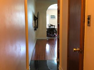 6805 Forest Ave #1R, Ridgewood, NY 11385