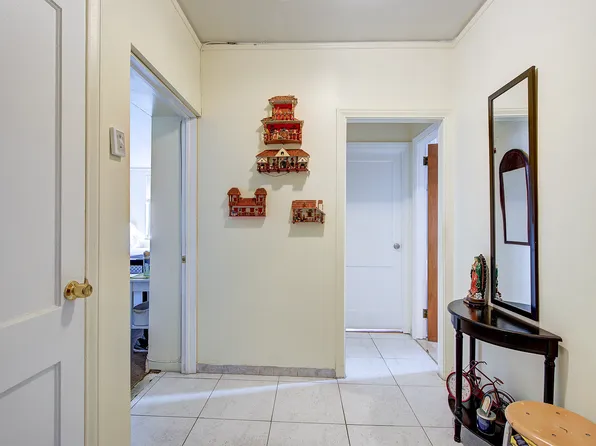 78-11 35th Avenue image 2 of 12