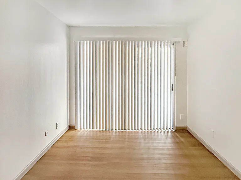 3600 Dimond — Photo 16