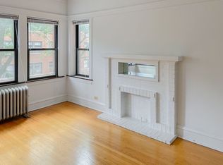 1446 W Cornelia Ave #2, Chicago, IL 60657