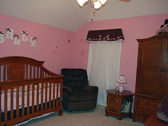5th image of 18518 Berry Leaf Ct