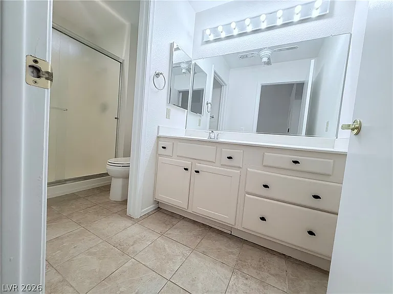 9709 Blue Bell Dr — Photo 13