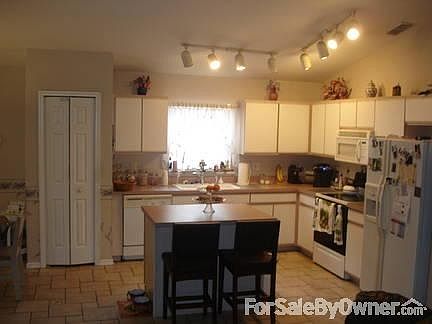 2nd image of 2848 Contessa Ct