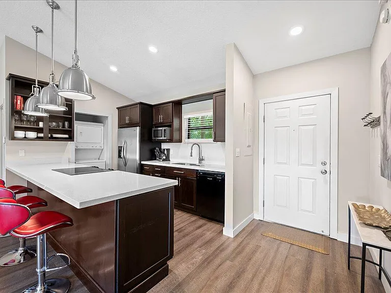 11863 Wimbledon Cir #542 — Photo 7