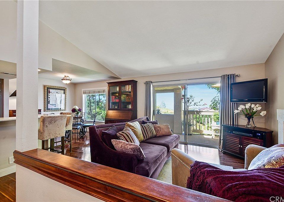 1st image of 26342 Forest Ridge Dr Unit 5E