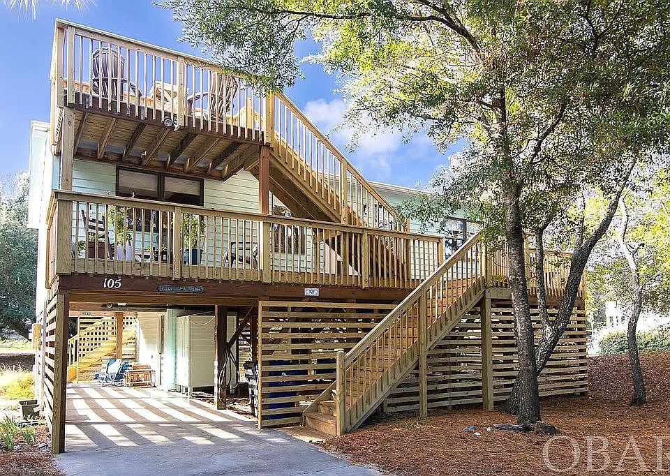 1st image of 105 Plover Dr