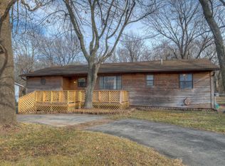 405 Zinc St, Carterville, MO 64835