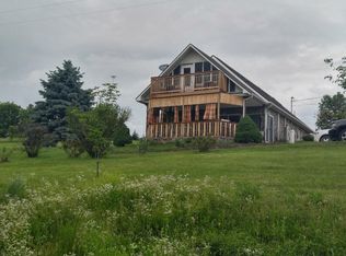 1374 Bozoo Rd, Peterstown, WV 24963