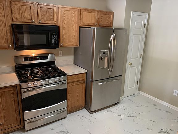 4th image of 1003 Cherry Wood Ct #1