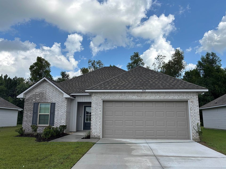 1st image of 482 Wagon Wheel Dr