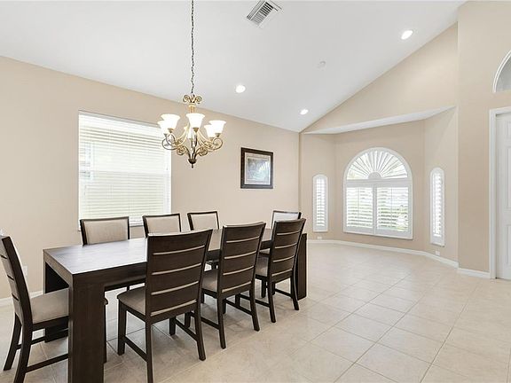 5th image of 4284 River Bank Way