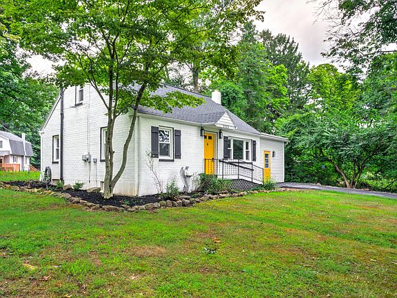3rd image of 1535 Welsh Rd
