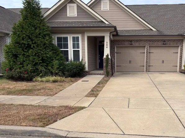 244 Tanglewood Ln, Hendersonville, TN 37075