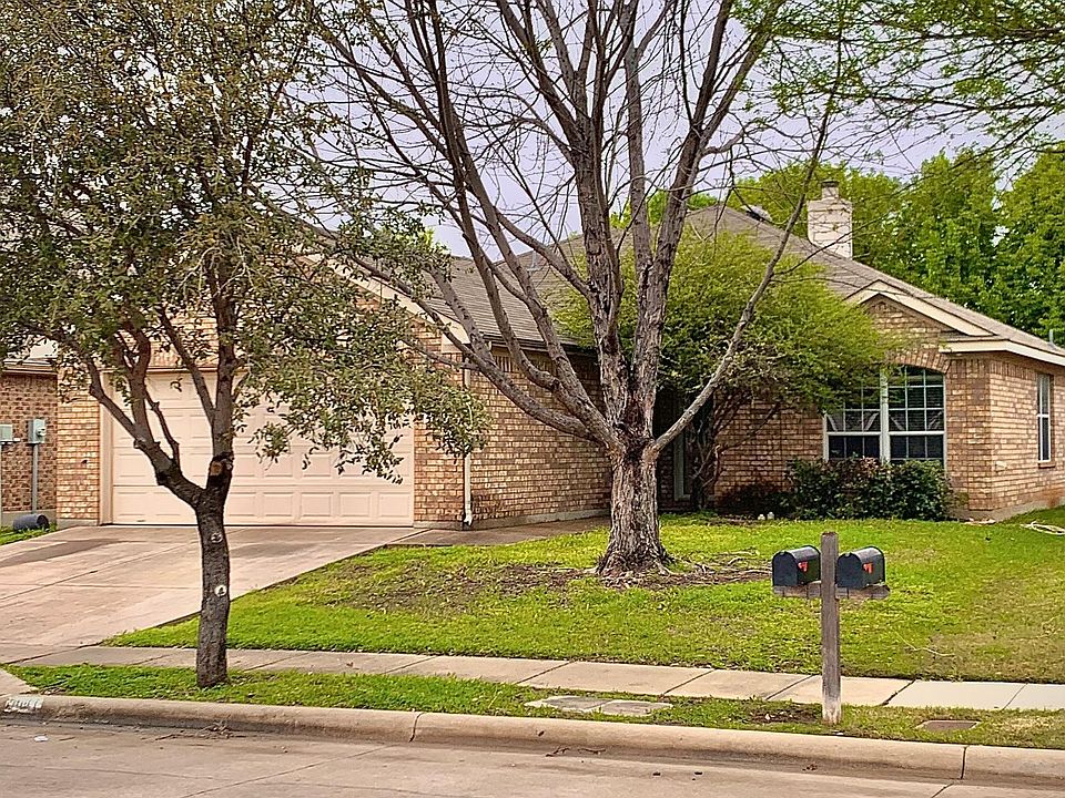 1st image of 9041 Dry Creek Dr