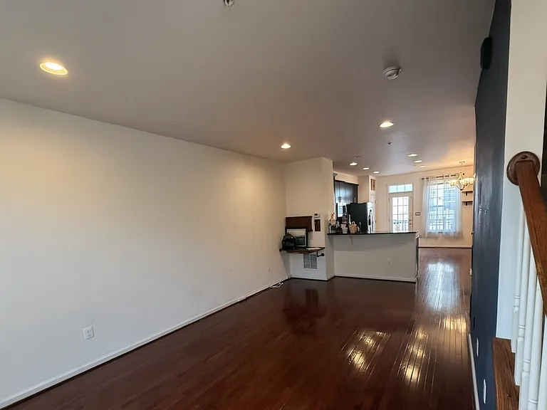 758 S Macon St — Photo 16