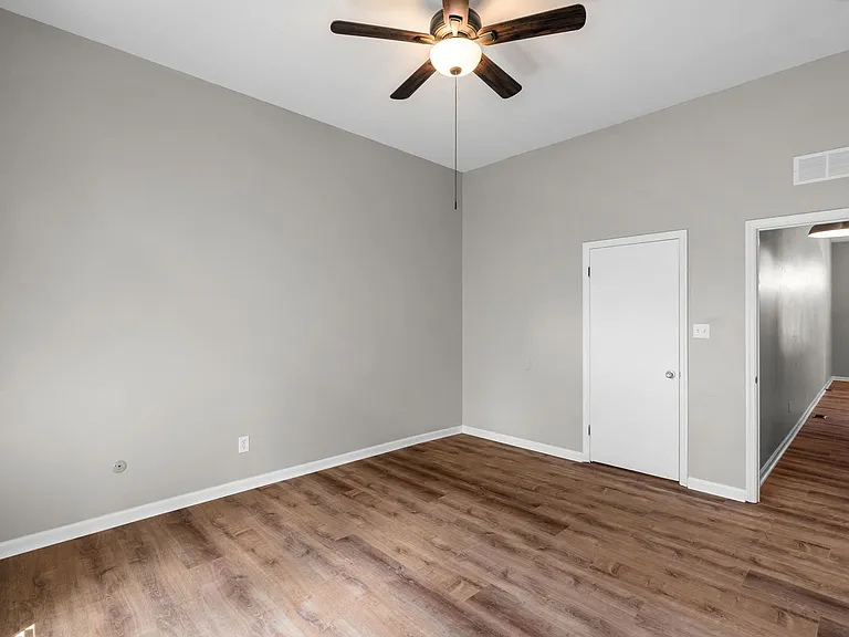 2403 Menard St #1 — Photo 15