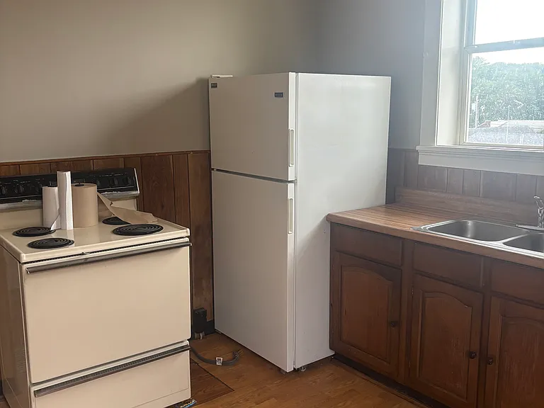802 Oak St #2 — Photo 1