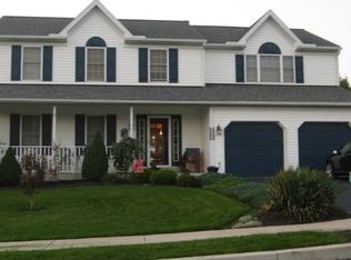 406 Unami Dr, Sinking Spring, PA 19608