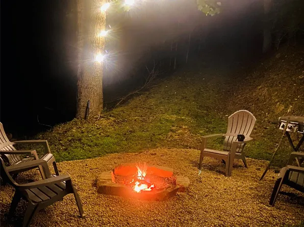 1205 Lorien Ln, Marshall, NC 28753