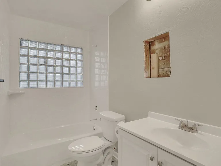 214 Cheyenne Blvd #212A — Photo 22