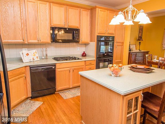 4th image of 14626 Hawley Ln