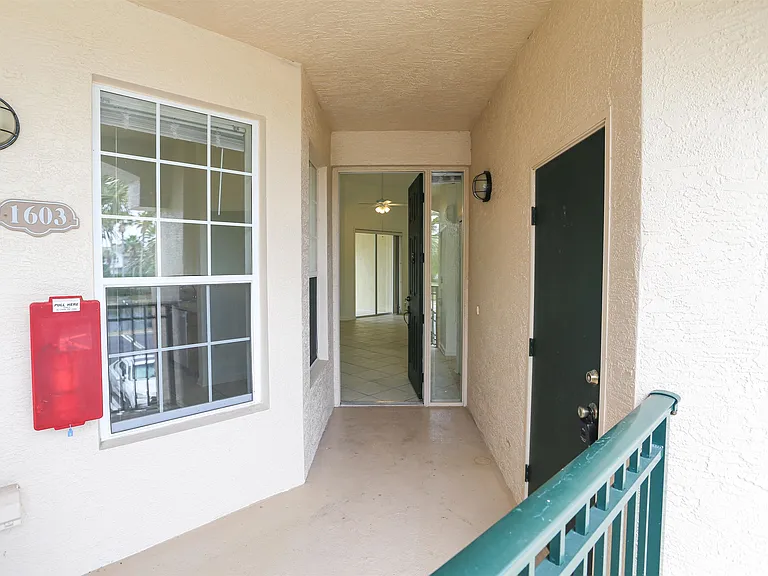 1603 Prestwick Pl — Photo 8