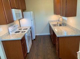 501 Benicia Rd, Vallejo, CA