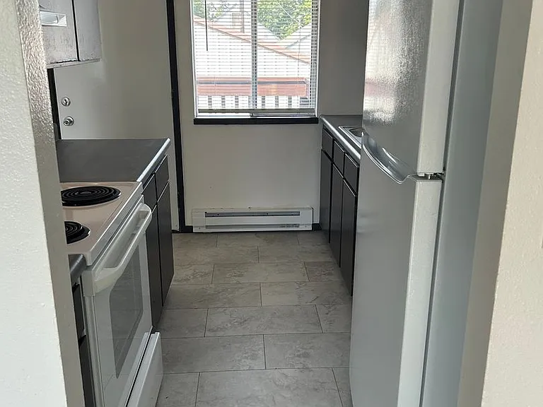 3921 N Napa St — Photo 6