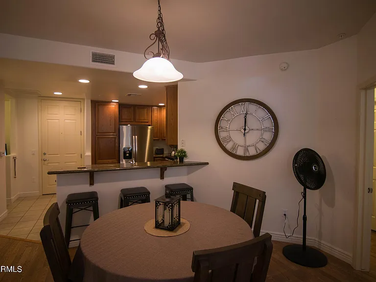 5350 E Deer Valley Dr #1237 — Photo 2