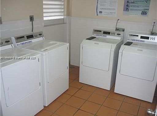 3rd image of 600 NW 32nd Pl APT 116