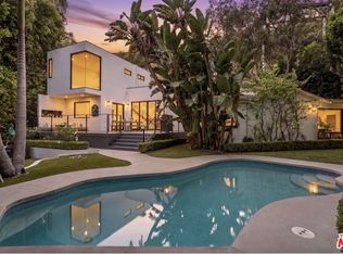 8516 Franklin Ave, Los Angeles, CA 90069