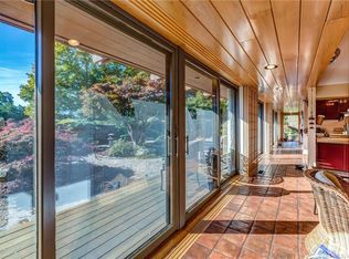 701 Pine St, Middletown, CT 06457