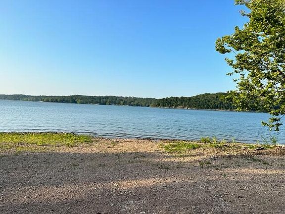 4th image of 303 Private Road 98