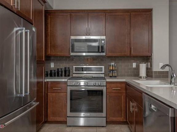 2nd image of 6527 Calle Koral