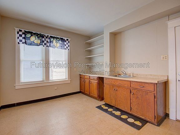 5th image of 4 Irving St APT 1