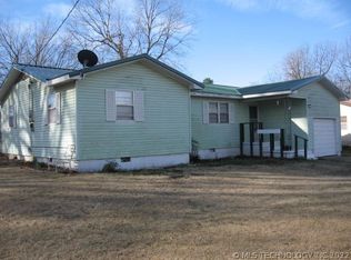 802 NW E St, Stigler, OK 74462