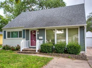 1225 Vine St, West Des Moines, IA 50265