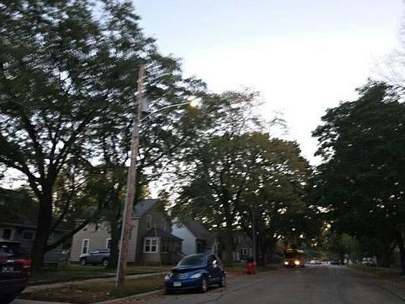 5th image of 1210 5th Ave NW