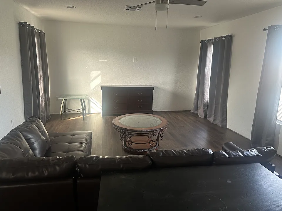 20324 Mardi Gras St #2
