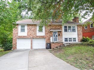 16002 E 41st St S, Independence, MO 64055
